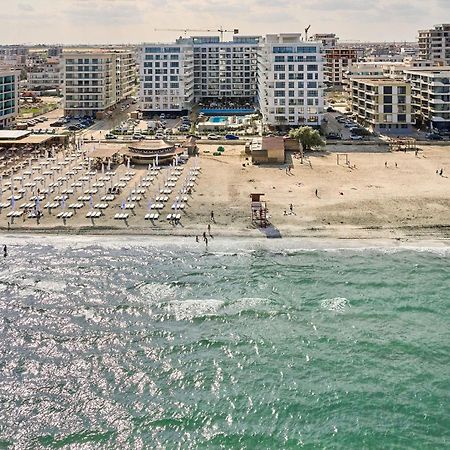Jad Apartment In Infinity Beach Resort - Parking Mamaia Exteriör bild